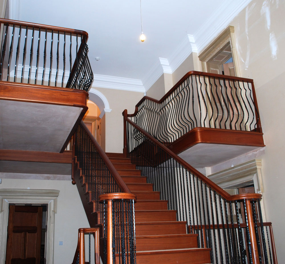 Manufacturer of Stairs Solid Wood